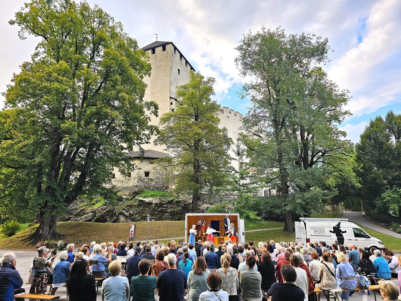 Theaterwagen Porcia, (c) Funder